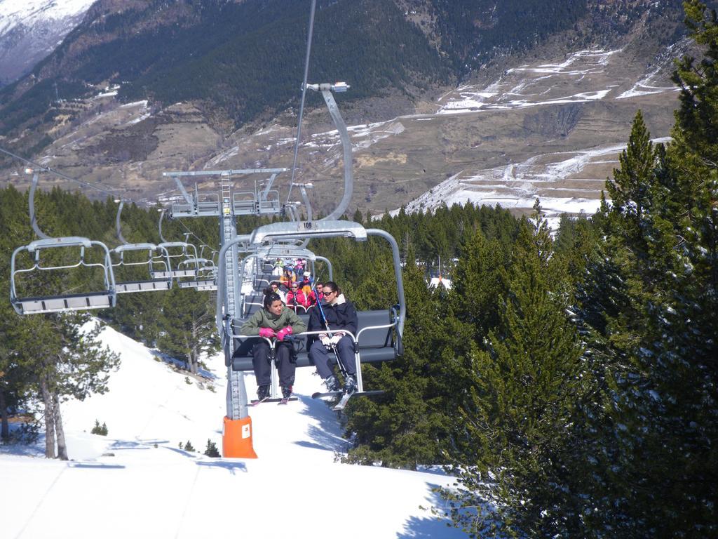 Apartamento La Benasquita Benasque Exteriör bild